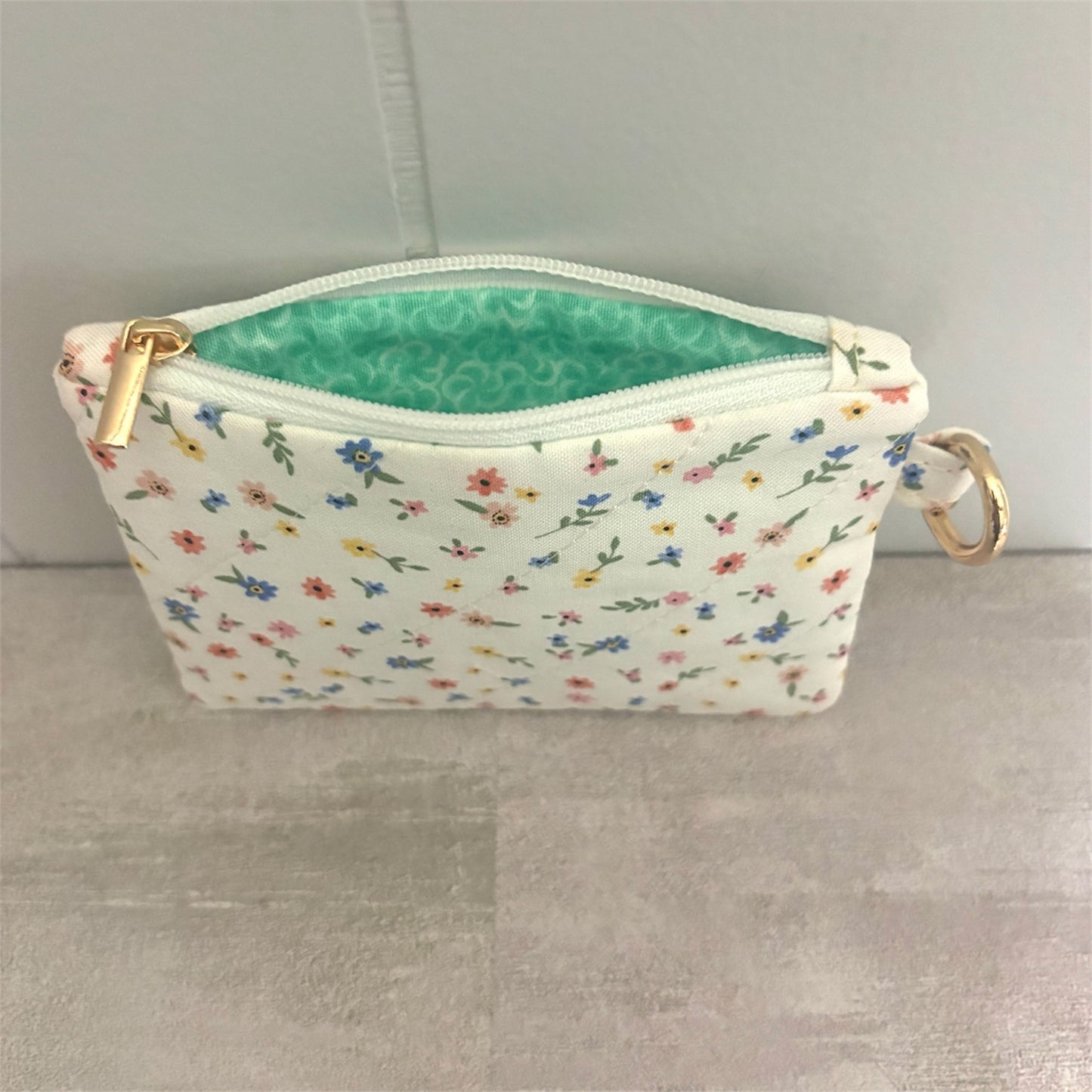 Coin Pouch Key Chain Combo White Floral
