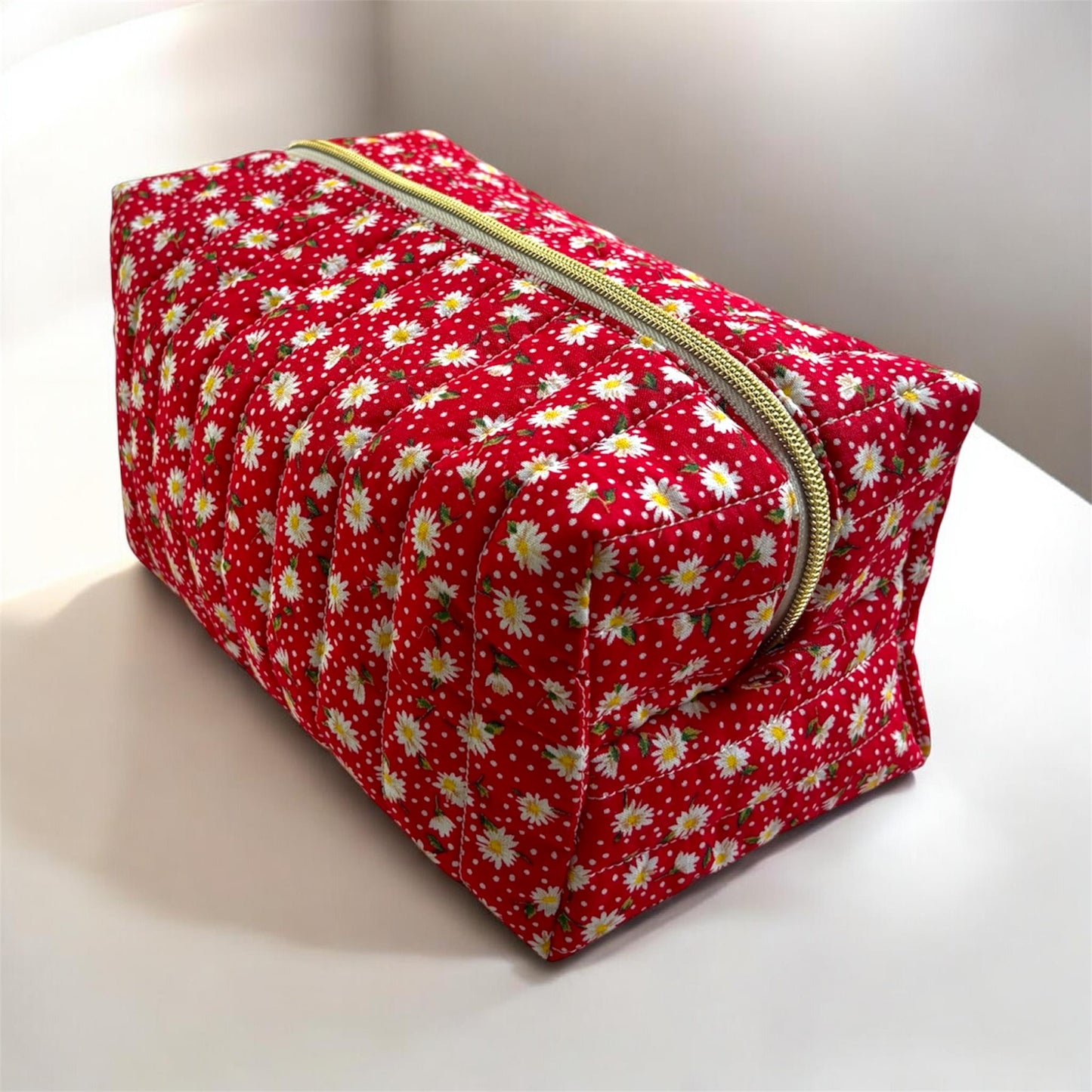 Boxy Carry All Bag Red White Floral Large