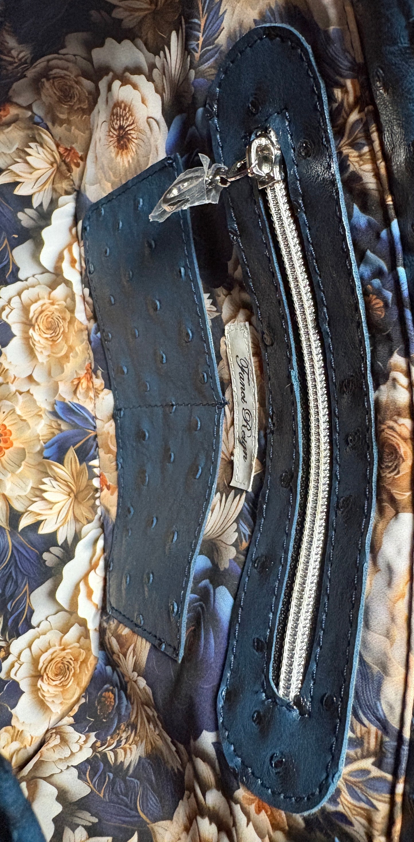 Recessa Shoulder Bag