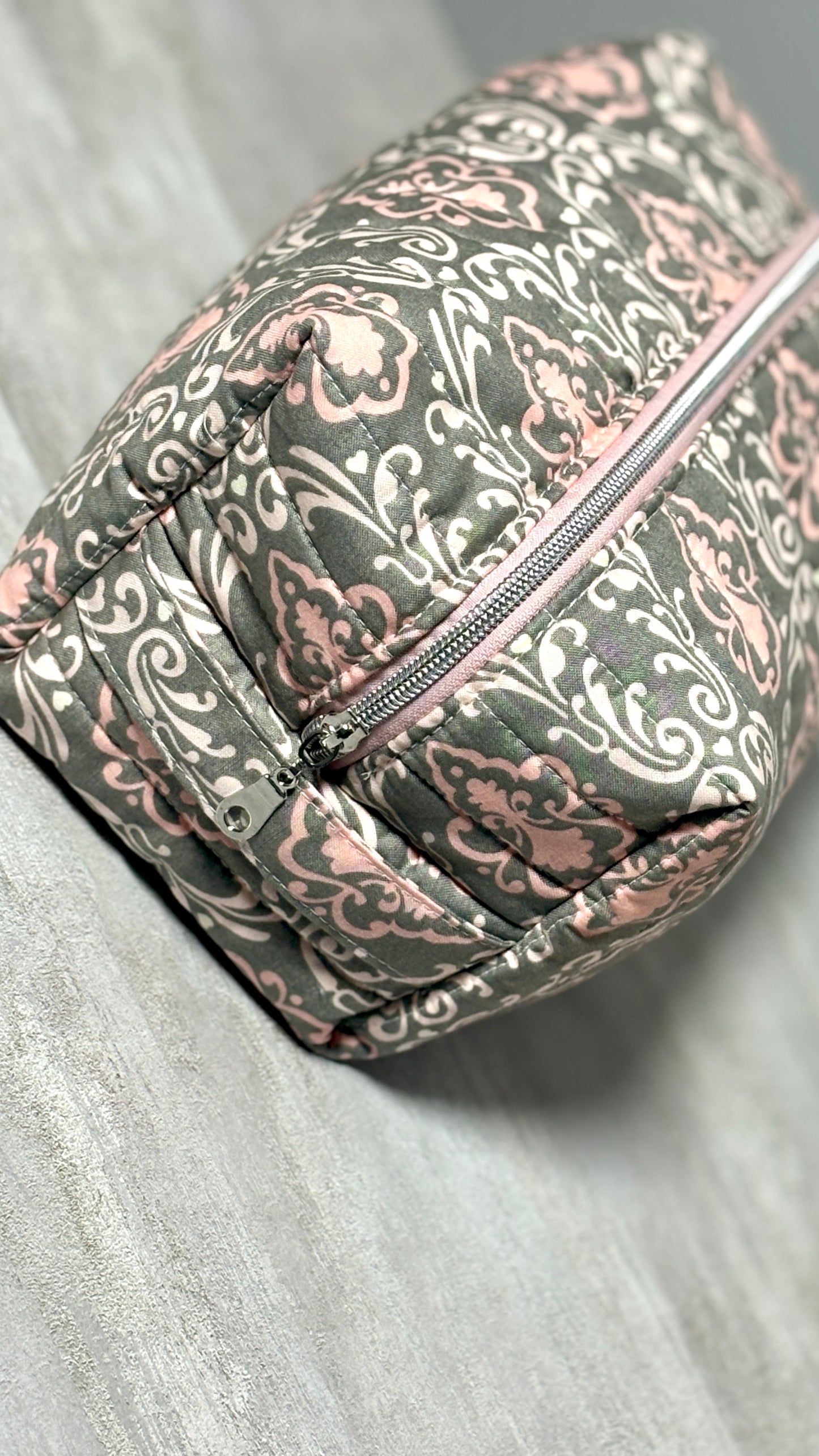 Make-Up/Boxy Bag - Large Pink and Grey