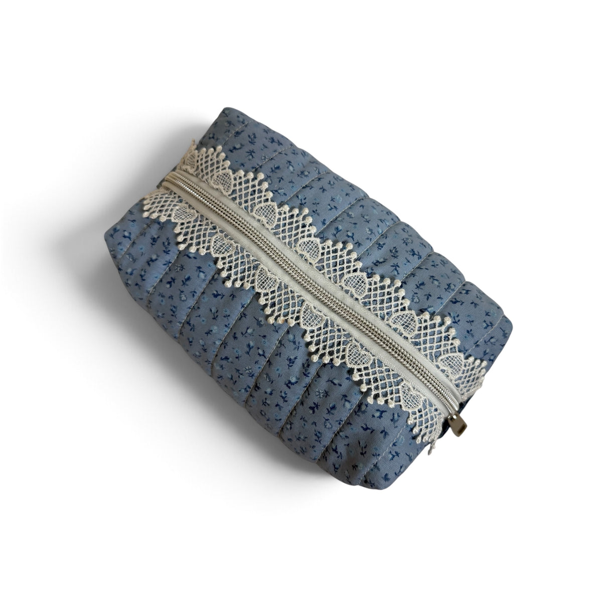 Boxy Carry All Medium Bag | Lace Blue Floral