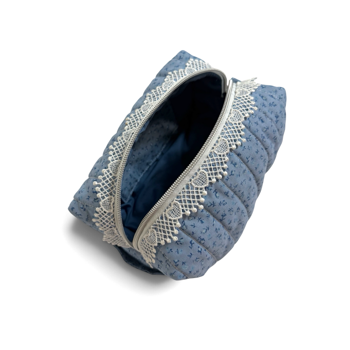 Boxy Carry All Medium Bag | Lace Blue Floral