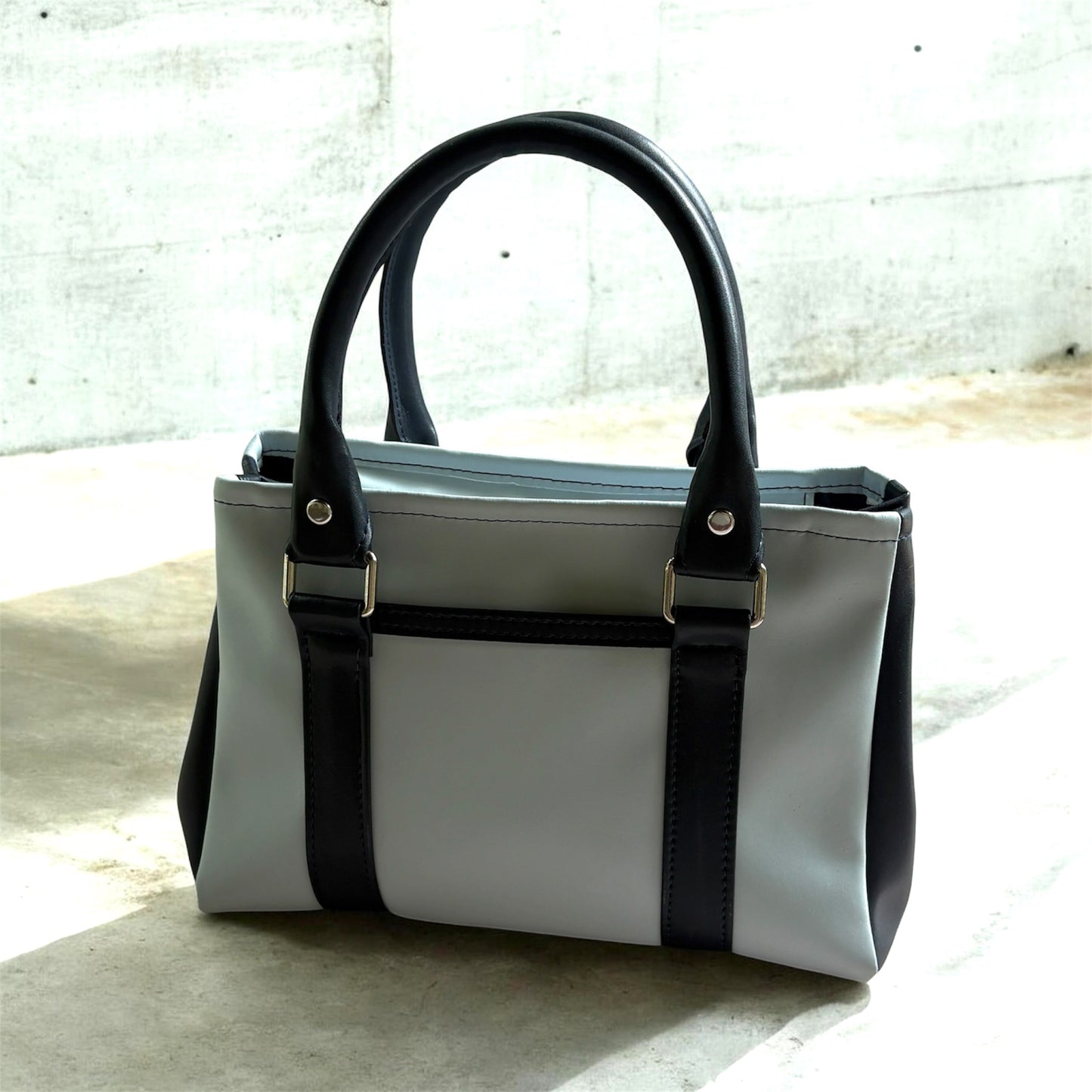 Monroe Handbag Blue