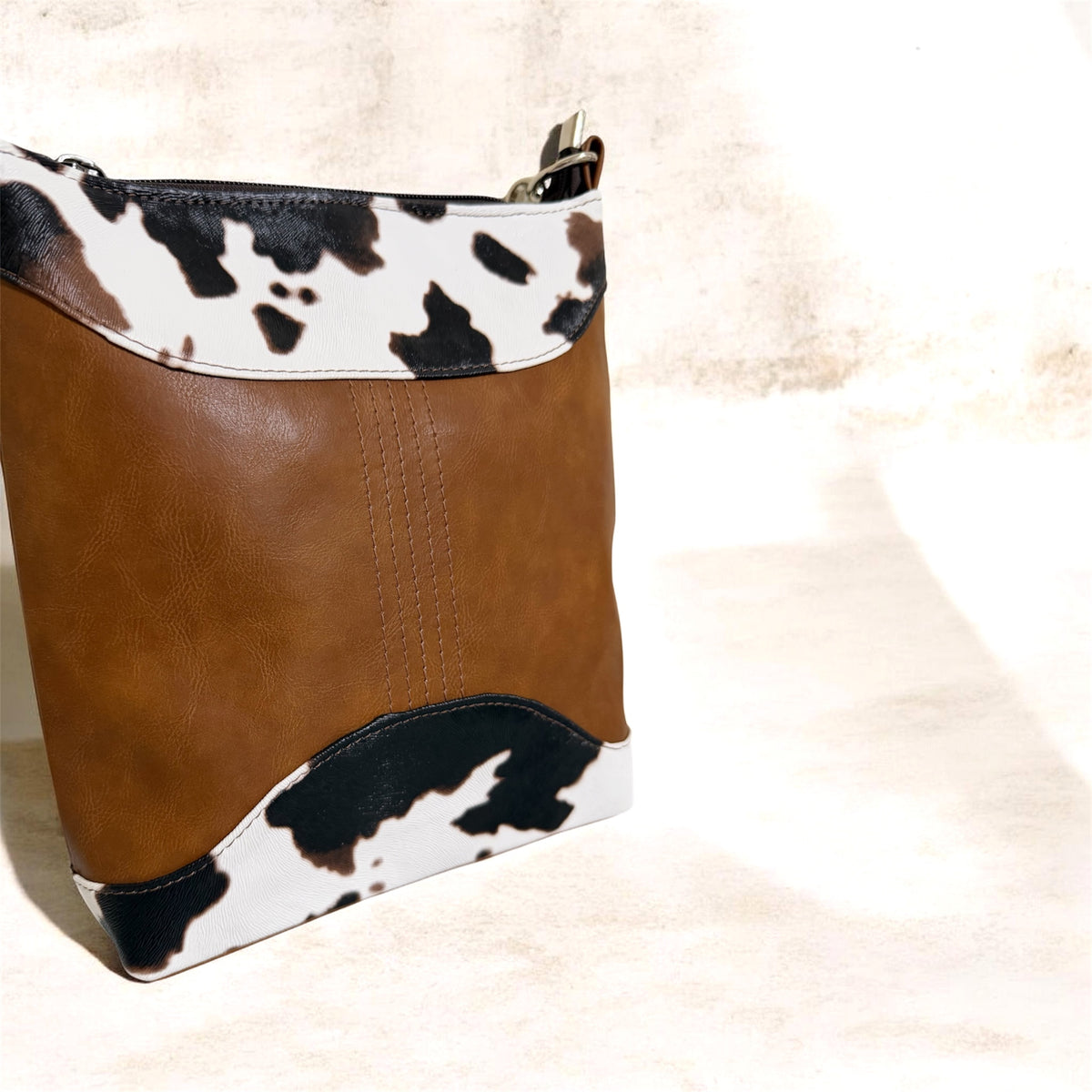 Momenta Crossbody