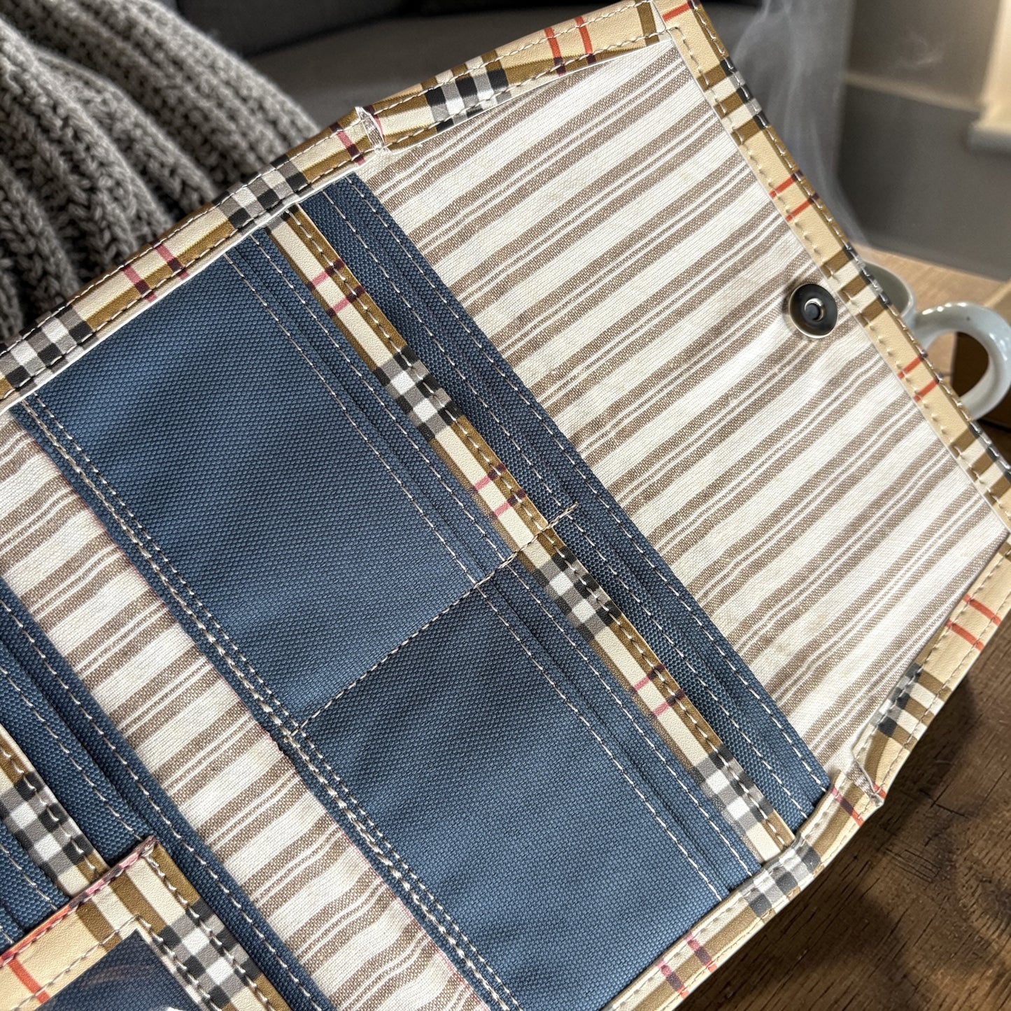 Wallet | Plaid Architect Wallet