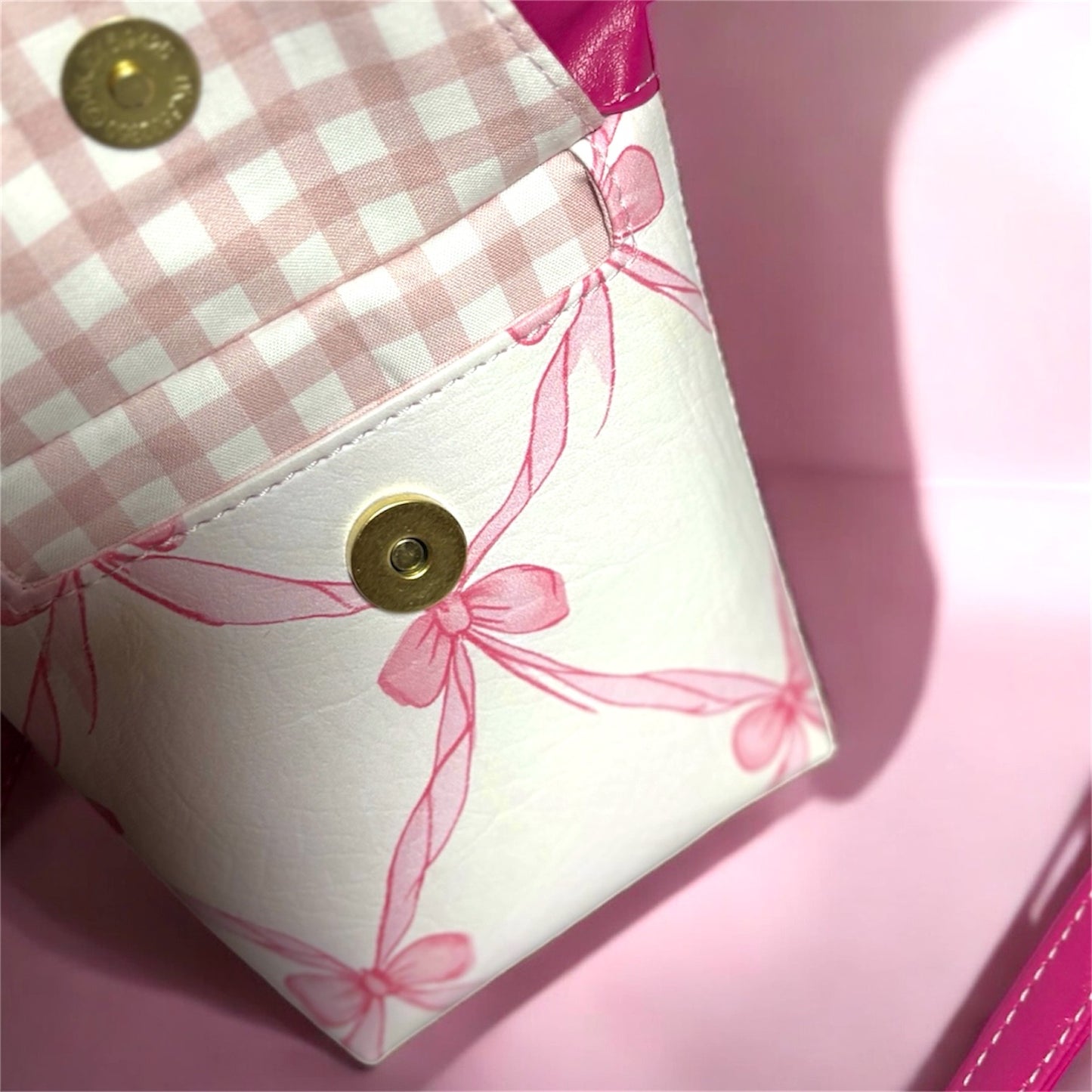 Pink Bow Phone Sling Bag – Crossbody with Pockets