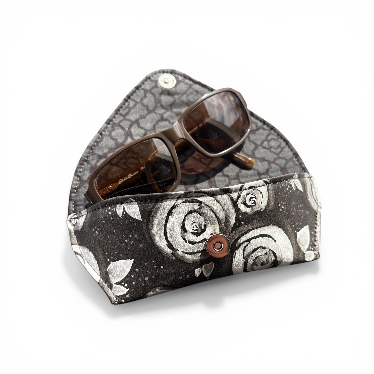 Sunglass - Eyeglass Case Black & White Floral