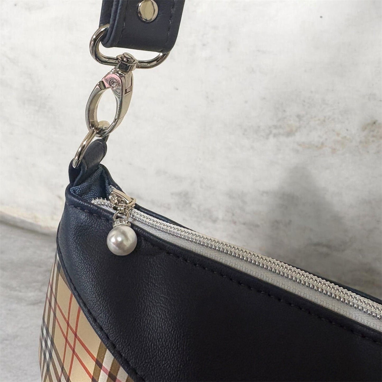 Ellana Shoulder Bag - Plaid/Navy